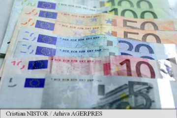 Redresarea zonei euro se consolidează, rata inflației ar putea depăși curând 1%