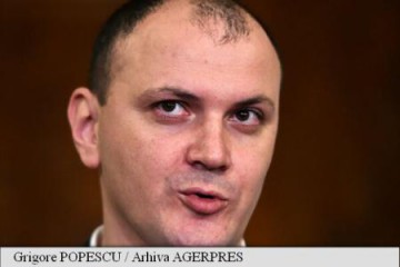 PNL cere PSD să îi retragă sprijinul politic lui Sebastian Ghiţă