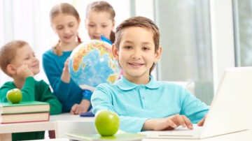 200 de euro pentru achiziţia de calculatoare