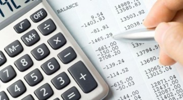 Taxele de paşaport şi permise de conducere se pot achita şi la Poşta Română