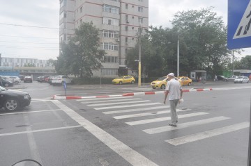 Sensul giratoriu de la Cora Brătianu: trecerile de pietoni au fost mutate - VIDEO!