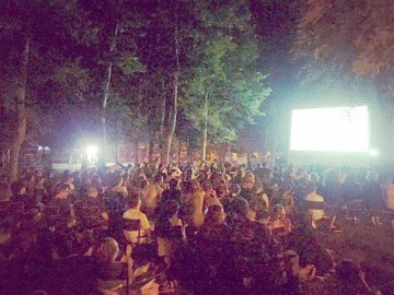 1.000 de persoane au participat la Noaptea Lungă a Filmelor Scurte din Parcul Tăbăcărie