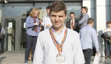 Un năvodărean s-a calificat în lotul României pentru Olimpiada de Astronomie şi Astrofizică
