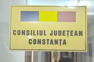 Actuala conducere a CJC, bună de plată pe contractul semnat de Constantinescu pentru împădurire