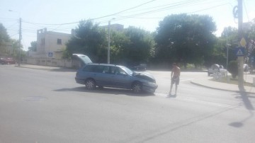Şi-au făcut maşina praf, pe litoral