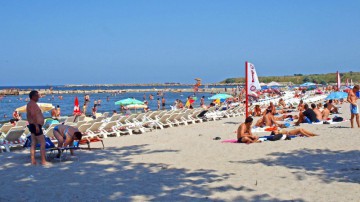 Vânzările pe litoralul românesc, mai mari cu 50% faţă de anul trecut
