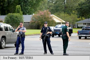 Polițiști americani au fost atacați cu focuri de armă la Baton Rouge