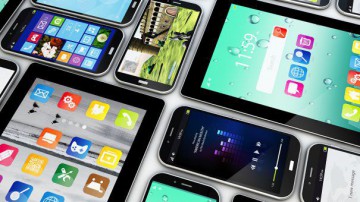 Toţi românii care au acest telefon îl pot repara gratuit