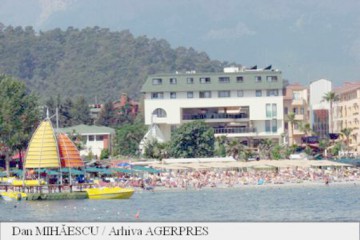 Declinul turismului va afecta creșterea economiei Turciei în 2016 și 2017