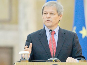 Cioloş: Din toamnă, fiecare cetăţean îşi va putea plăti online taxele şi impozitele