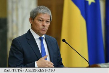 Cioloș: Instituțiile de învățământ trebuie și ele să respecte măsurile de simplificare, vor fi suficiente copiile conform cu originalul
