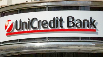 Unicredit vinde acțiuni de 5 miliarde