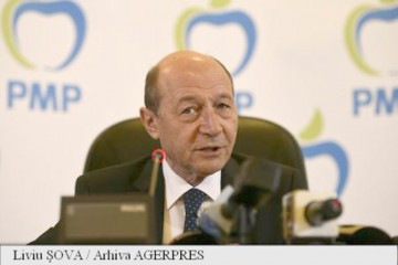 Băsescu: Tăriceanu e un om cu bani; n-a avut nevoie să ia mită