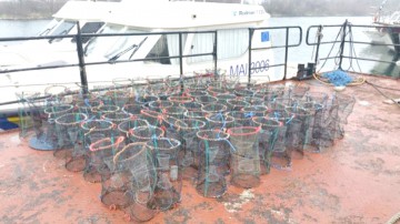 65 de cuşti de pescuit, descoperite în Marea Neagră