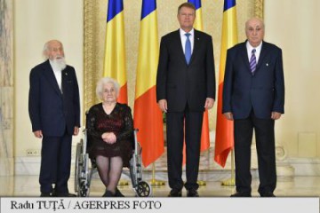 Iohannis, despre foştii deţinuţi politici: Un monument de jertfă