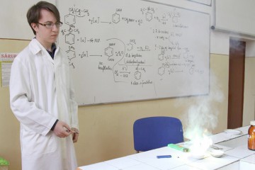Un elev de la Mircea a luat aurul la Olimpiada Internaţională de Chimie!