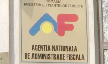 Procedurile privind înregistrarea sau anularea în scopuri de TVA