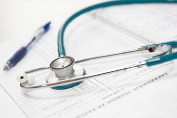 Anchetă la CNAS și Ministerul Sănătății