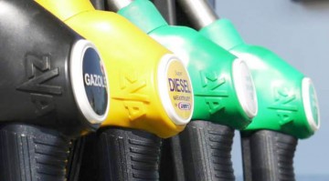 Benzinăriile, în concurență cu supermarketurile