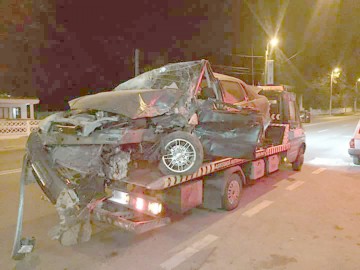 Autoturisme făcute praf într-un grav accident pe DN 39