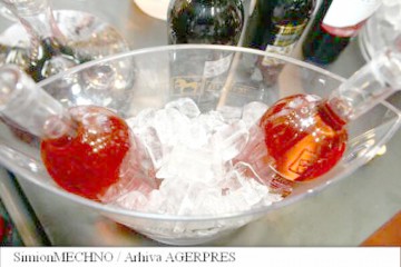 Intemperiile reduc producţia de vin a Franţei