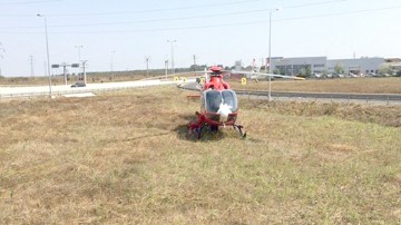 O maşină s-a răsturnat la Topraisar. A intervenit elicopterul