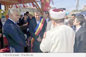 Vicepremierul Kaynak: Dacă Guvernul României va cere ajutorul Turciei, va avea susţinere în proiectul moscheii