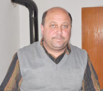 APE TULBURI la Dobromir! Viceprimarul a depus reclamație la Prefectură „un grup infracţional organizat”
