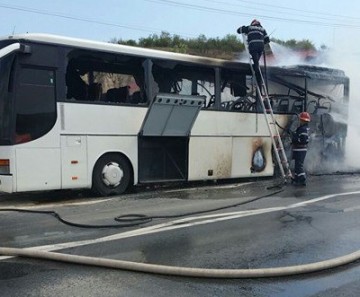 Un autocar a luat FOC, la Constanța - VIDEO