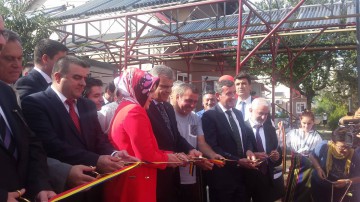 Complex sportiv, inaugurat de către oficiali din Turcia la Constanţa! Hagi, invitat la eveniment