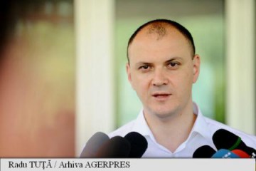 Sebastian Ghiță scapă de controlul judiciar în dosarul în care este cercetat și Victor Ponta