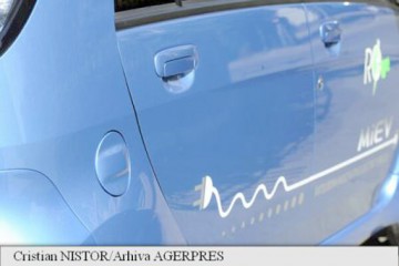 Volumul vânzărilor de maşini electrice şi hibride s-a dublat în România