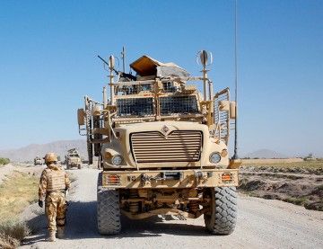 Patru militari constănţeni, răniţi într-o explozie în Afganistan