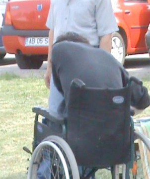 Persoanele cu dizabilităţi, stimulate să îşi găsească de muncă