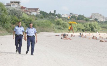 Mai puţine infracţiuni în sezonul estival 2016