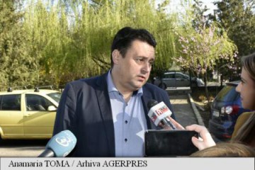 Senatorul Andrei Volosevici îşi anunţă demisia din PNL