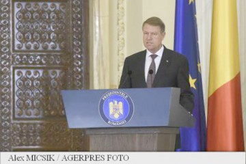 Iohannis: CSAT a decis realizarea unei strategii pentru îmbunătăţirea relaţiei cu Moldova