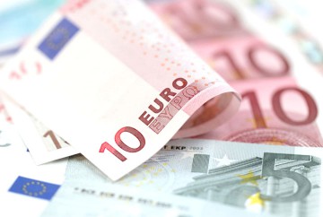 Trimis în judecată pentru spălare de bani
