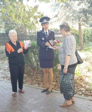 Poliţiştii constănţeni au ieşit în trafic, pe I.C. Brătianu şi pe 1 Decembrie 1918