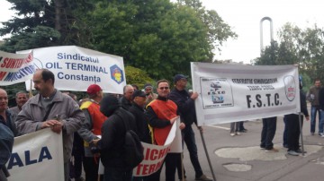Protest la Constanța! Se cere demisia ministrului Energiei