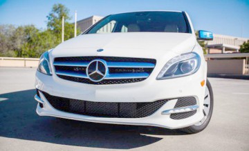 Mercedes, în faţa BMW pe piaţa automobilelor de lux