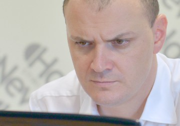 Ghiță rămâne cu mandatul de arestare