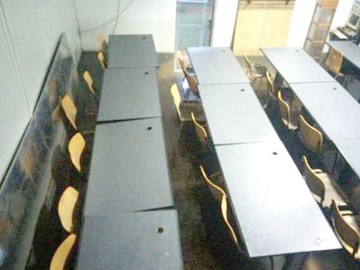 Atenţie, studenţi! Spaţiile corpului vechi al Universităţii 