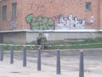 Pirotehniştii şi poliţiştii, în alertă din pricina unui geamantan suspect!