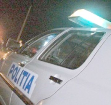 Accident GRAV: scos cu Descarcerarea după ce s-a izbit de un copac