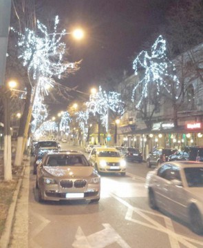 Primăria Constanţa scoate din buzunar aproape 4 milioane de lei pentru iluminatului festiv pe timp de iarnă