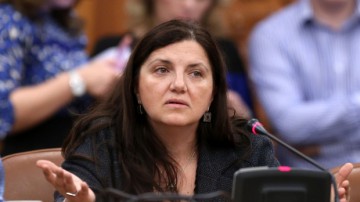 Ministrul Justiţiei: Calitatea învățământului scade, dar avem un nivel mare de lucrări 