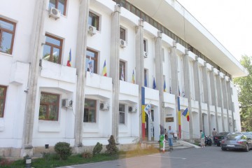 Primăria Constanţa angajează!