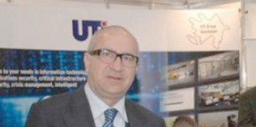 Încă un denunţ al lui Urdăreanu: MITĂ la un ministru!