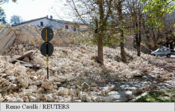 Avertizare: Mai multe drumuri din Italia, închise după cutremur